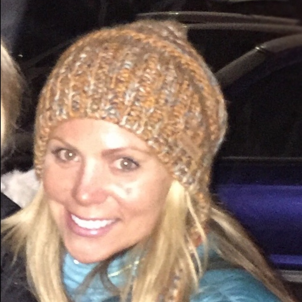 Meet your Posher, Andrea